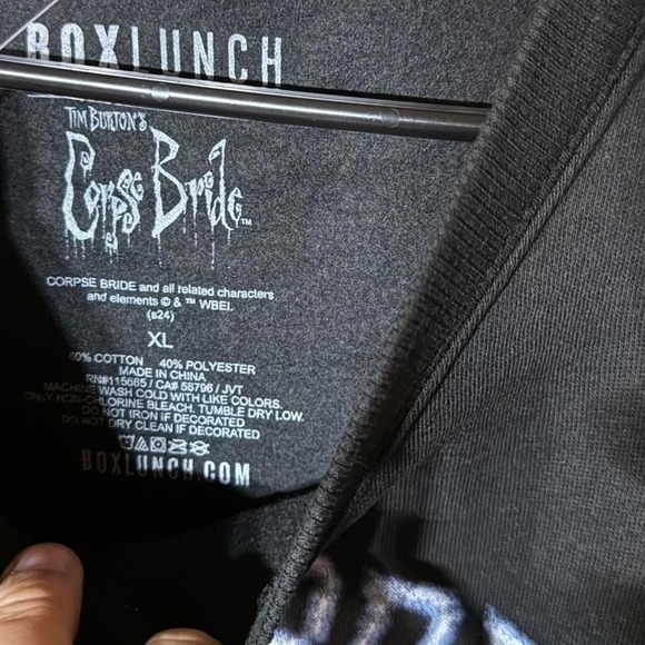 Black Corpse Bride crewneck sweatshirt Size XL NWT - Picture 2 of 3